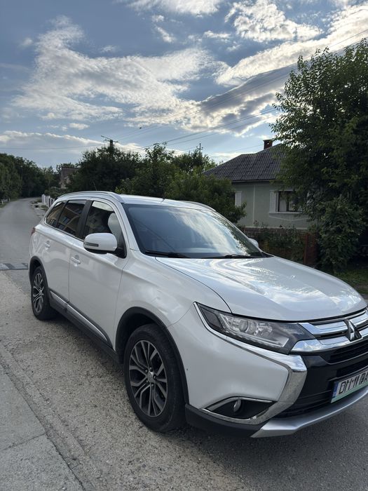 Mitsubishi Outlander 2.2 DI-D 4x4
