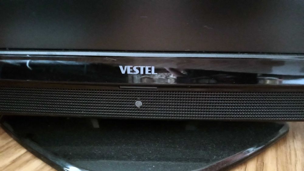 Телевизор + Монитор Vestel 19.