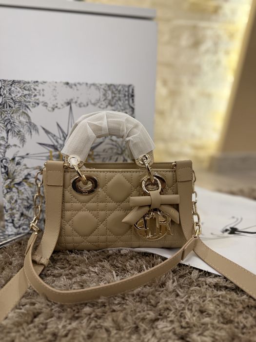 Дамска чанта Chritian Dior