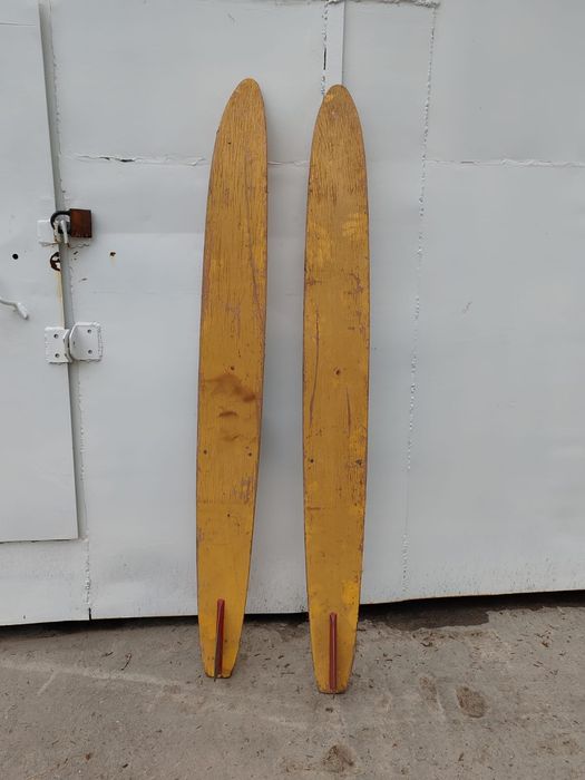 Продам водные лыжи