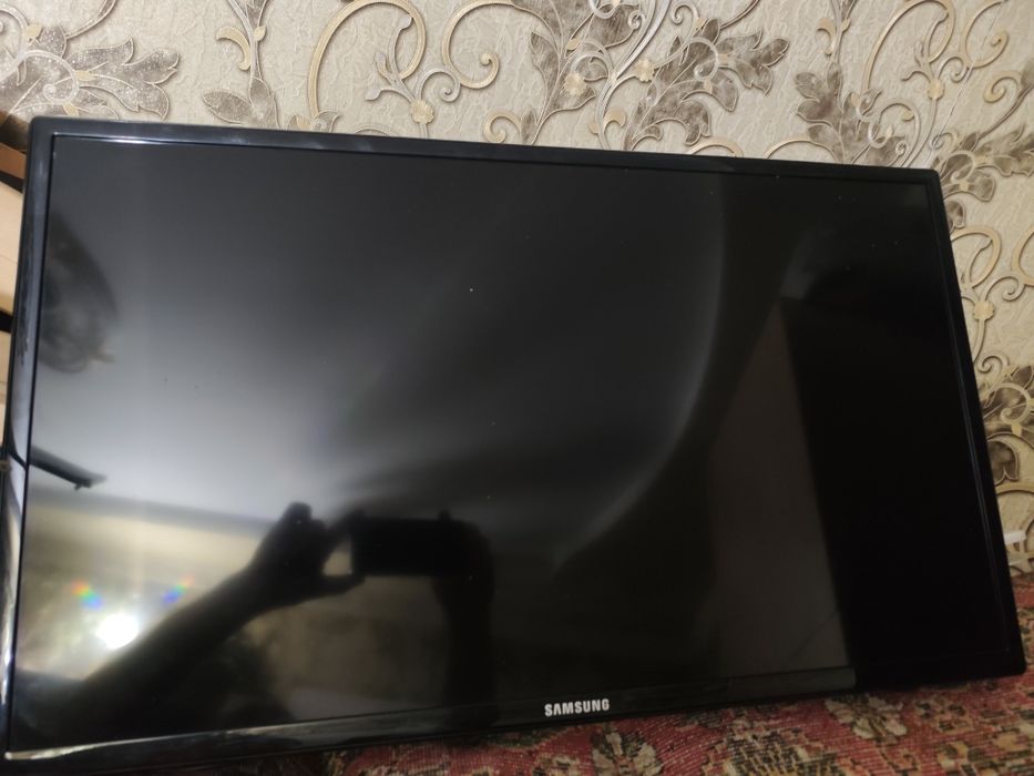 Продаётся телевизор Самсунг 32 диагональ.
