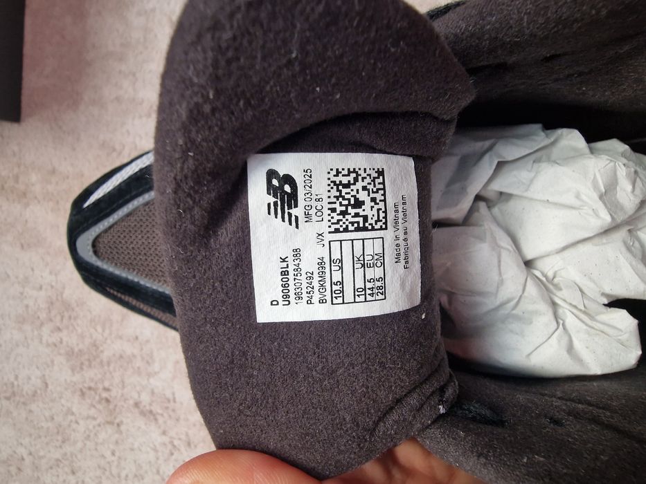 New balance 9060 44.5