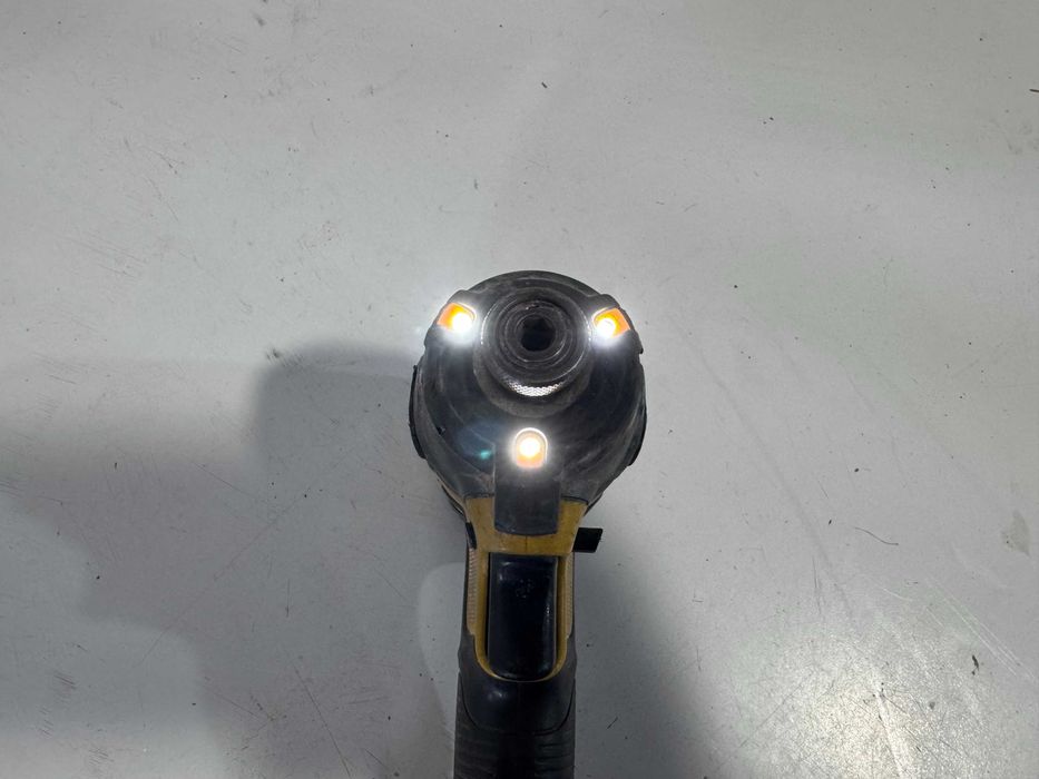 Импактор - Dewalt 18 V li ion / brushles
