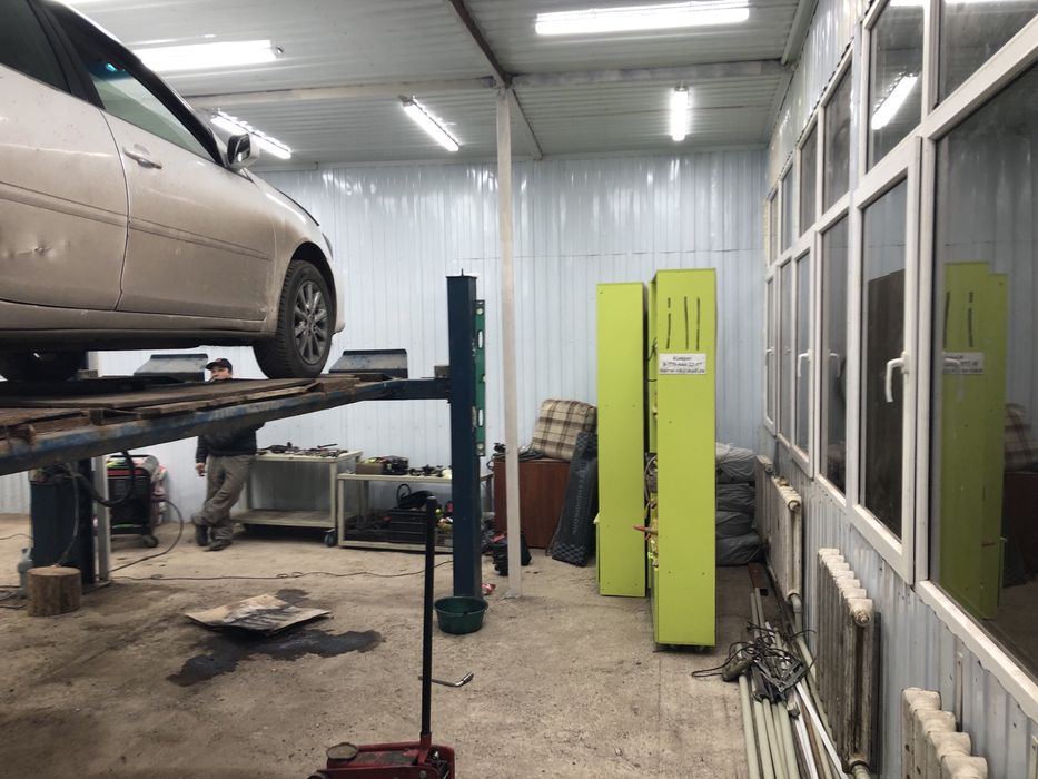 Сдам в аренду рабочее СТО с подъемником