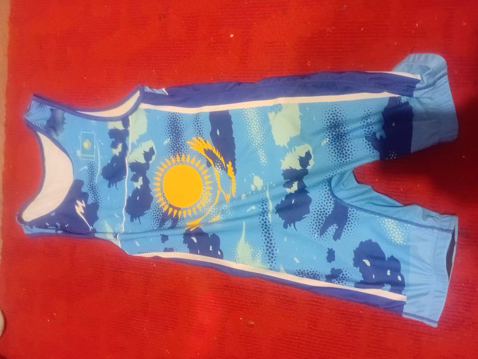 Срочно.  Продаем