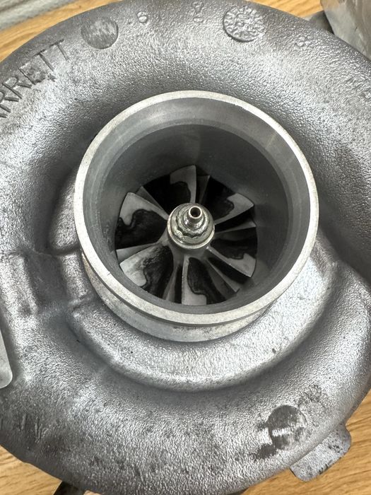 Продавам турбо 2260V от бмв Е60 231к.с  с ел.управление за M57