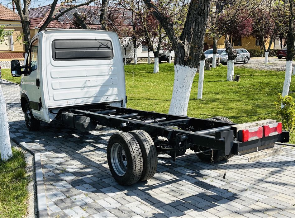Iveci daily 50c15 (cat. B) an 2011 sasiu gol