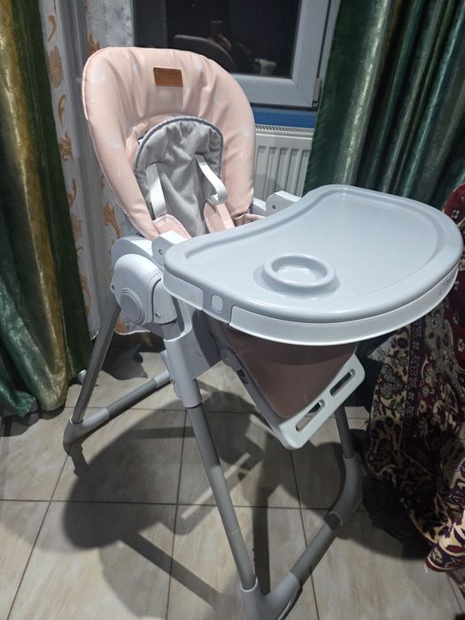 Scaun de masă  bebe