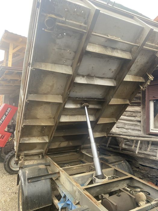 Bena basculabila SCATTOLINI