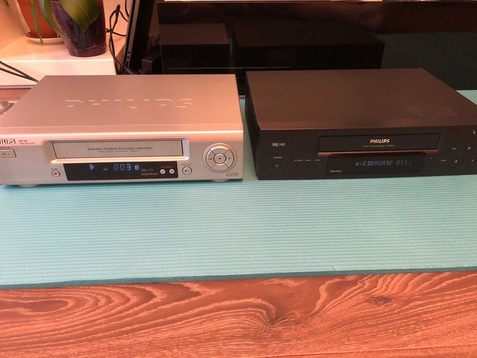 VHS плеъри Philips