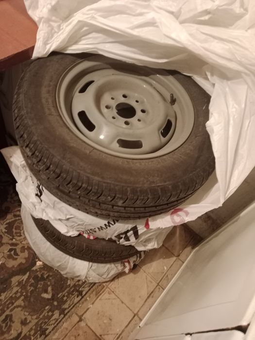 Летний шина с штамп диском