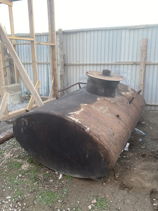 Цистерна Объем = 1,6964 м³, 1696 литров