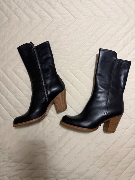 Escada ботинки новые