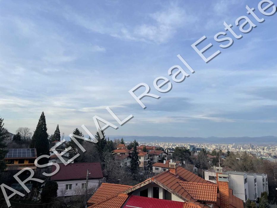 Дава се под наем Четиристаен апартамент в София, в.з. Киноцентъра - 170 кв.м за 1000 € - Снимка #12