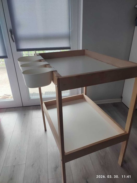 Masa de infasat IKEA SNIGLAR + organizatoare ONSKLIG