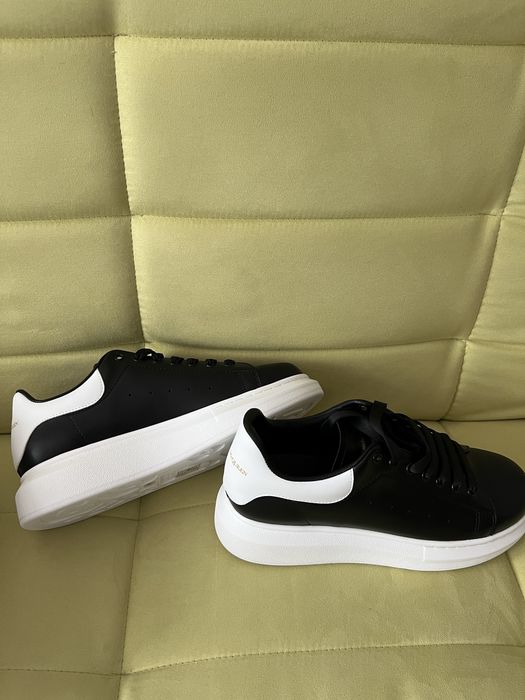 Adidasi Alexander McQueen