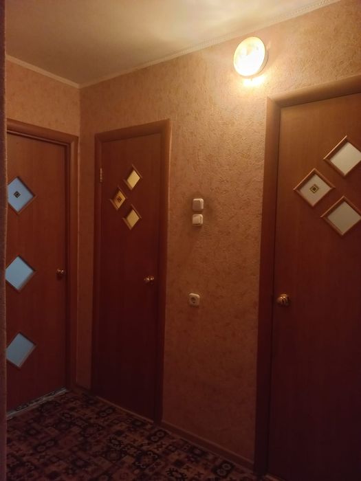 Продам 2 к Ленинградка 20 мкр 2/5