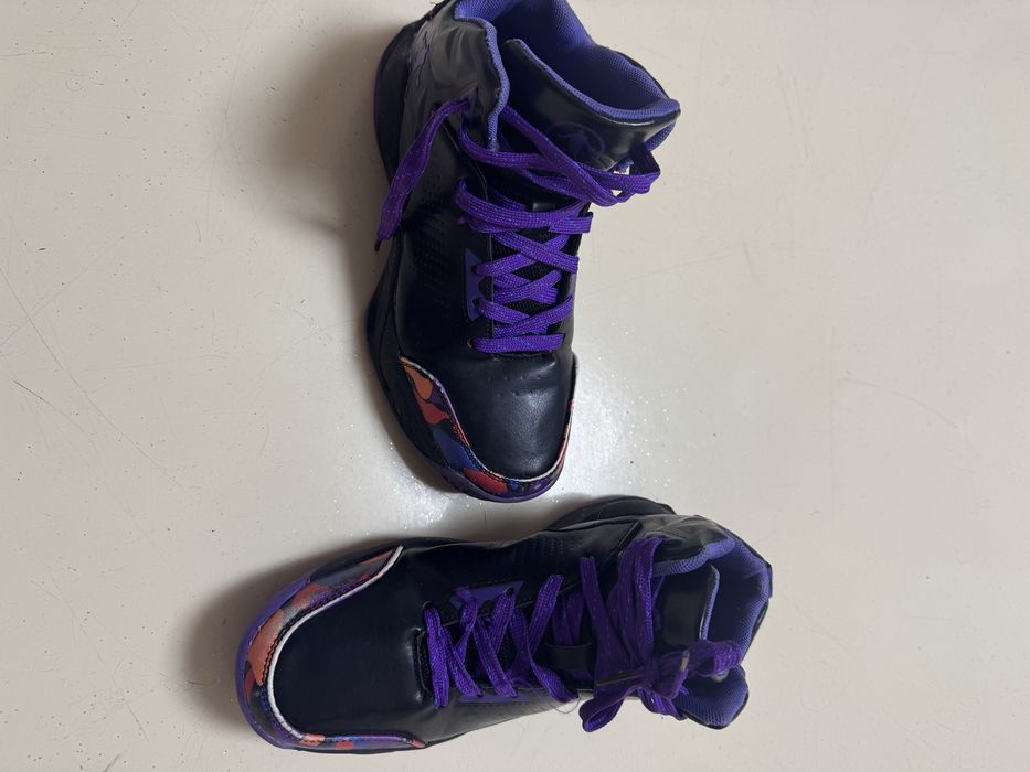 Кроссовки NIKE универсальные