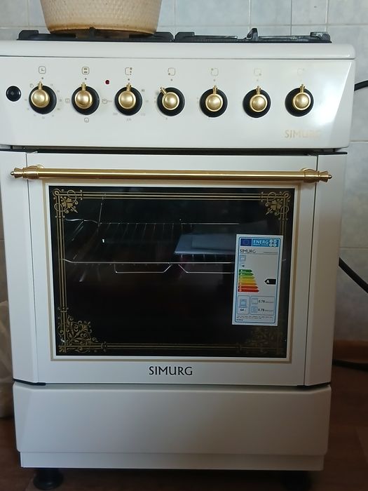 Продается газовая плита