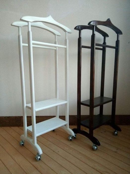 Вешалки на полное из дерево