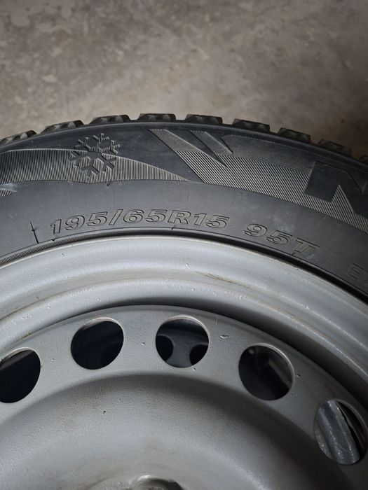 Шины зимние 4 шт