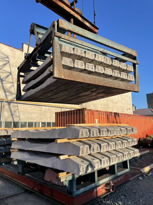 Шпала железобетонная для железных дорог тип 3 колея 1520/1430