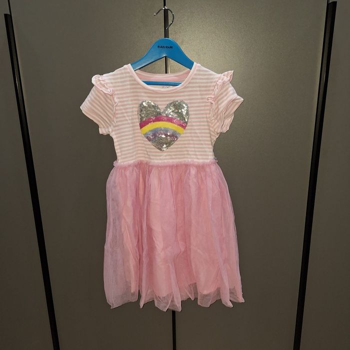 Продам пышные  платья