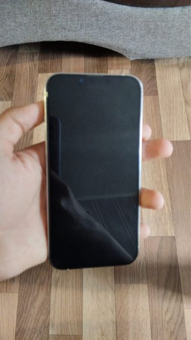 Продам Iphone 13 pro