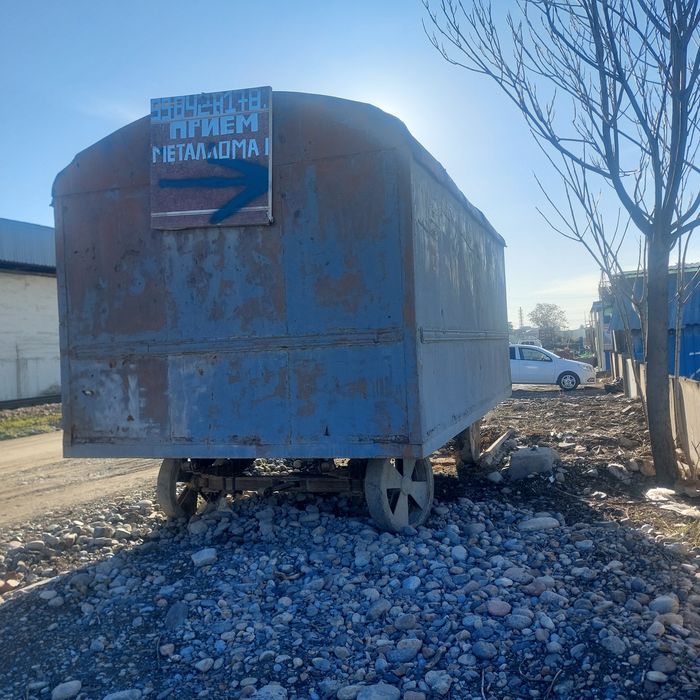 Vagon sotiladi yaxshi holatda