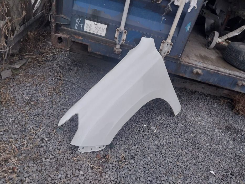 Крыло на Прадо 150