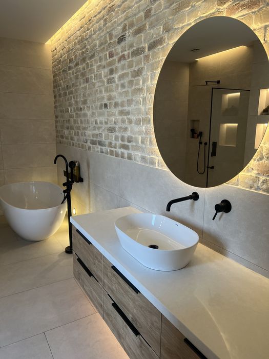 Современный дом с джакузи, летней кухней и кабинетами. 8 мин до метро