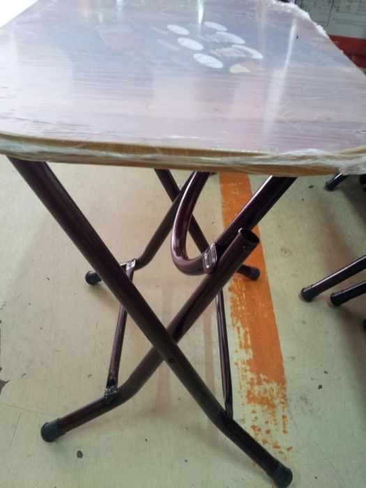 Masa plianta, 50x60x55, pal + metal. Bucatarie/camping/gradina. Noua!