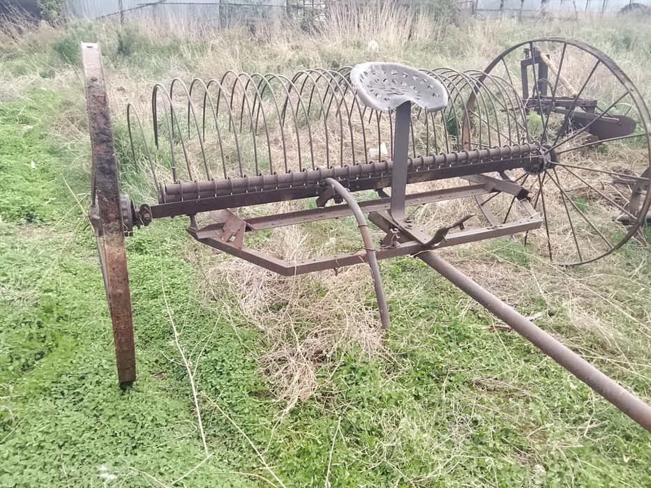 Продам трактор, телегу, плуг, грабли