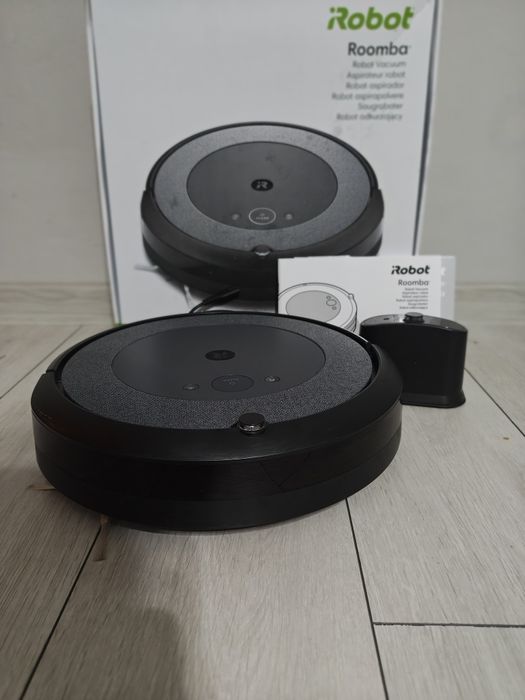Прахосмукачка робот IRobot ROOMBA i3