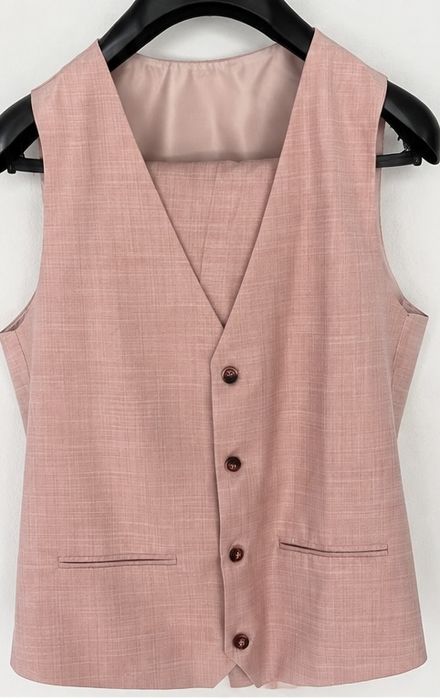 Costum Daniel Perry