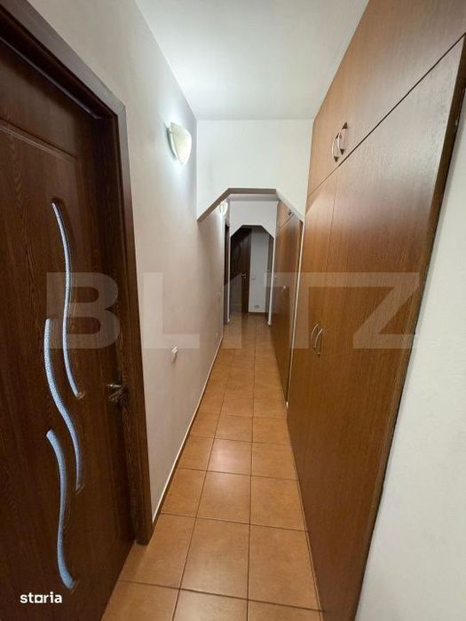 Apartament 3 camere decomandat, etaj 3, Rovine, zona Posta din Rovine