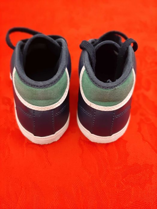 Детски кецове LACOSTE