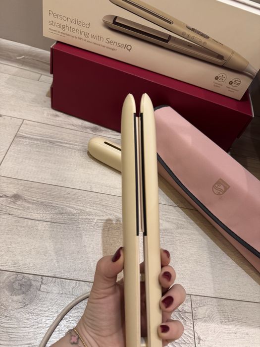 преса за коса “Philips SenselQ”