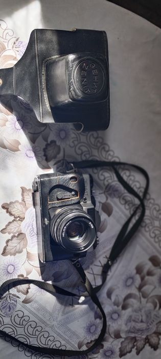 Продам фотоаппарат Зенит ЕТ
