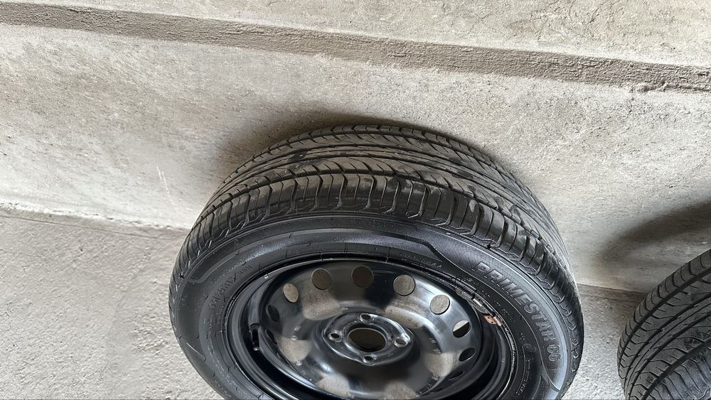 Шины летние в хорошем состоянии