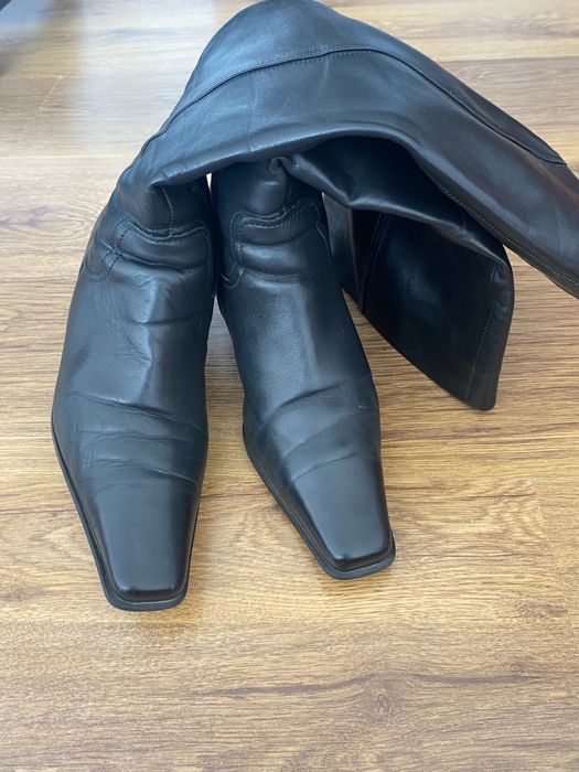 Продам демисезонные сапоги