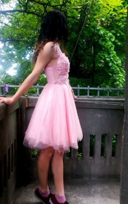 Rochita Seara Roz Prafuit