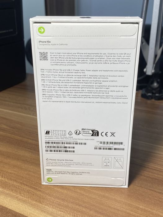 iPhone 16e• 128 GB • Black