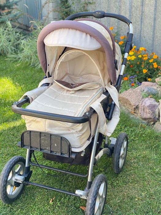 Детская коляска.