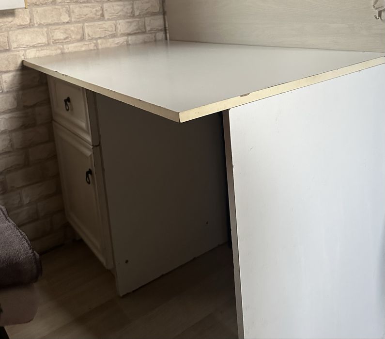 рабочий стол/ письменный стол