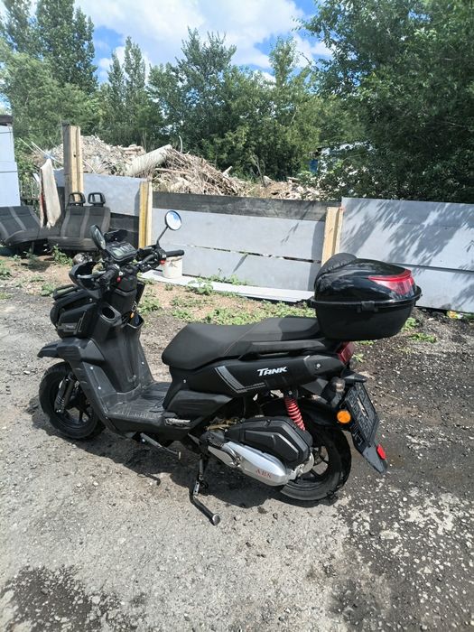 Продам скутер Танк ABS