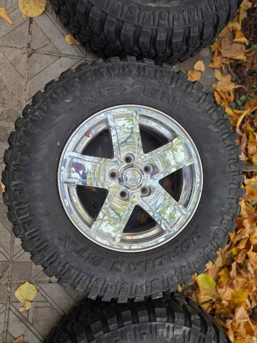 Гуми с джанти Nexen Roadian MTX 255 75 17