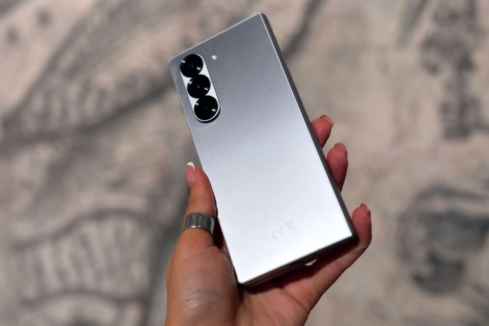 Samsung Galaxy Z Fold 6