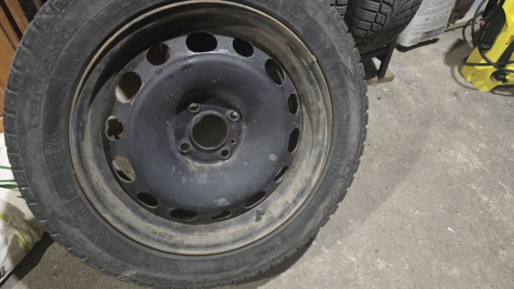 Джанти, гуми и болтове за тях 16" 4х108