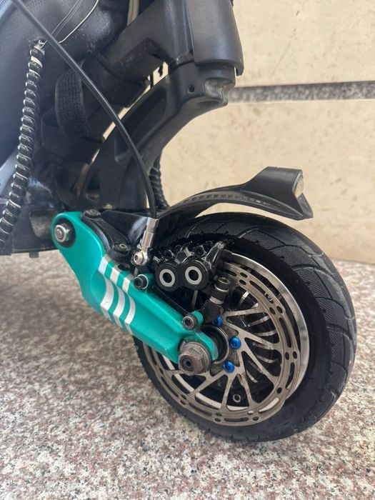 Vsett 9+ 28ah 6000w magura